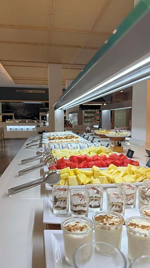 Aqua Hotel Bertran Park