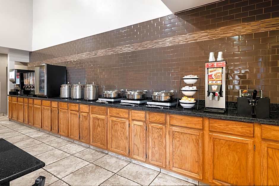 Best Western Discovery Inn