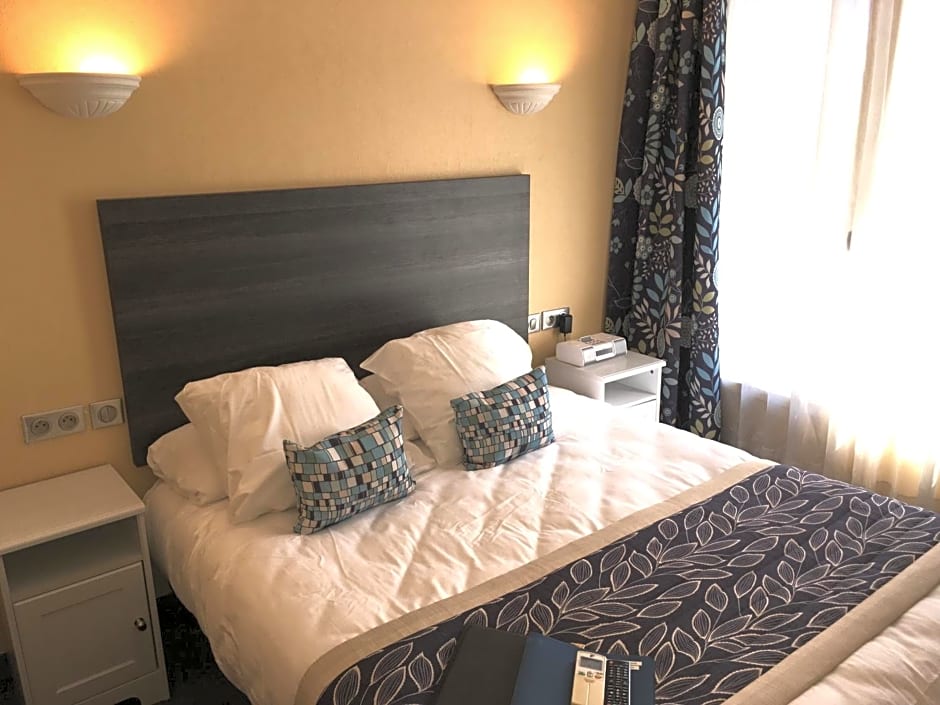 Hotel Cayrons Vence & St Paul de Vence