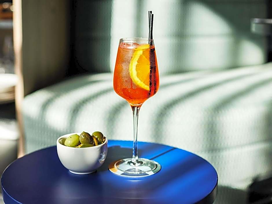 TRIBE Manchester Airport