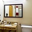 Red Roof Inn & Suites Middletown-Franklin