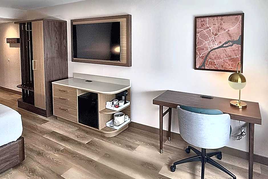 Radisson Hotel Detroit Metro Airport