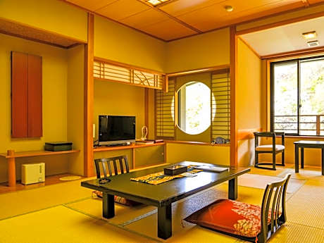 Japanese-Style Family Room - New Building