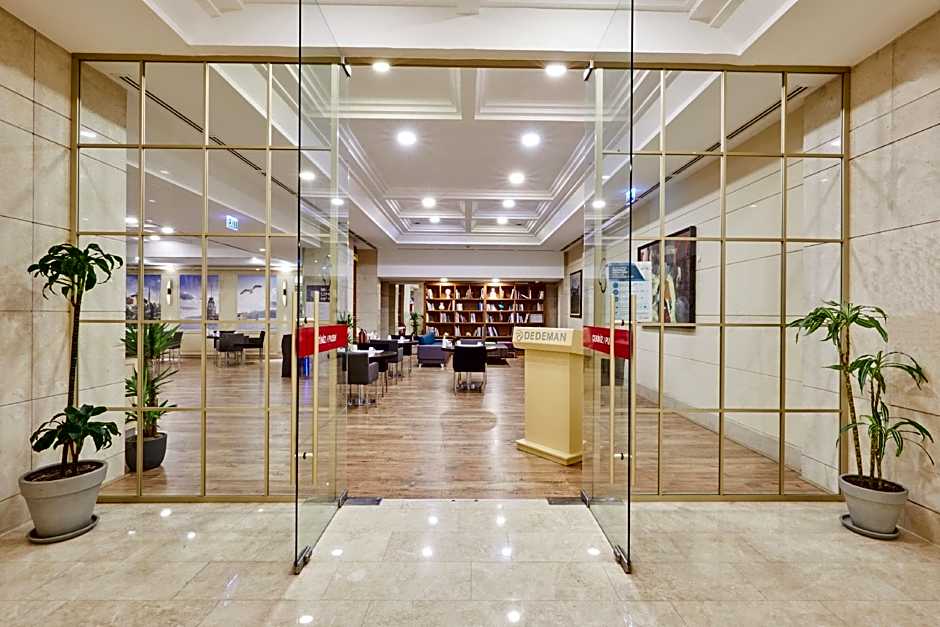 Dedeman Istanbul Hotel