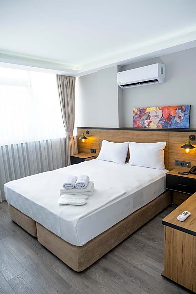 Comfort Center Suit Hotel