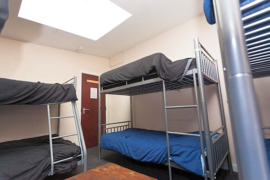 Budget Hostel