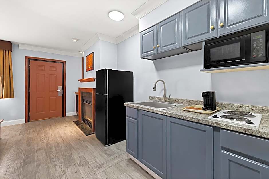 Village Haven Inn & Extended Stay