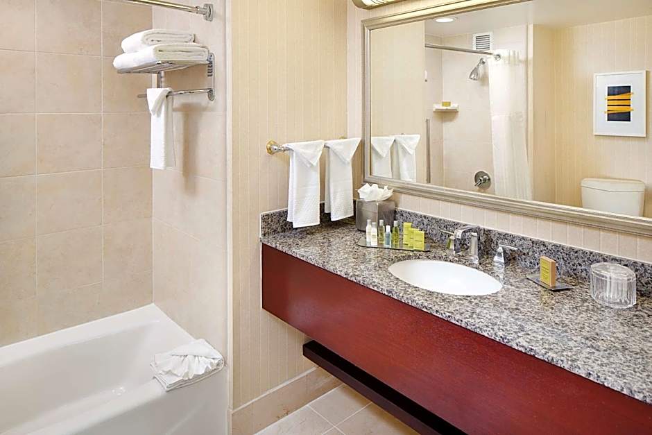 DoubleTree By Hilton Hotel Los Angeles/Commerce