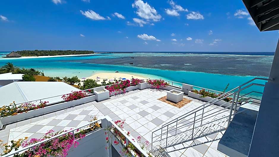 Rashu Hiyaa Hotel Dhiffushi