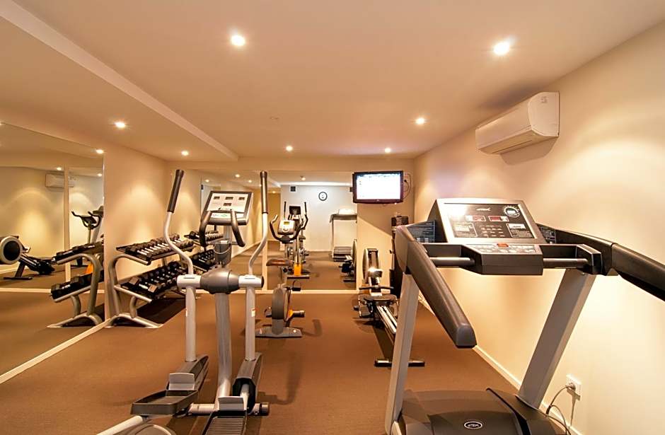 Copthorne Hotel & Apartments Queenstown Lakeview