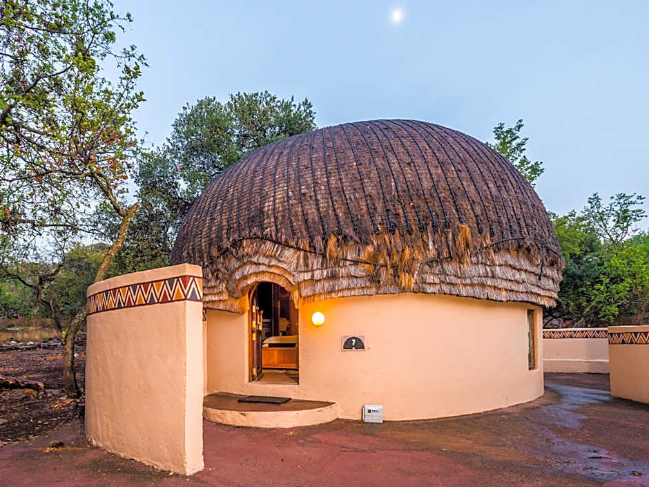 aha Lesedi African Lodge & Cultural Village