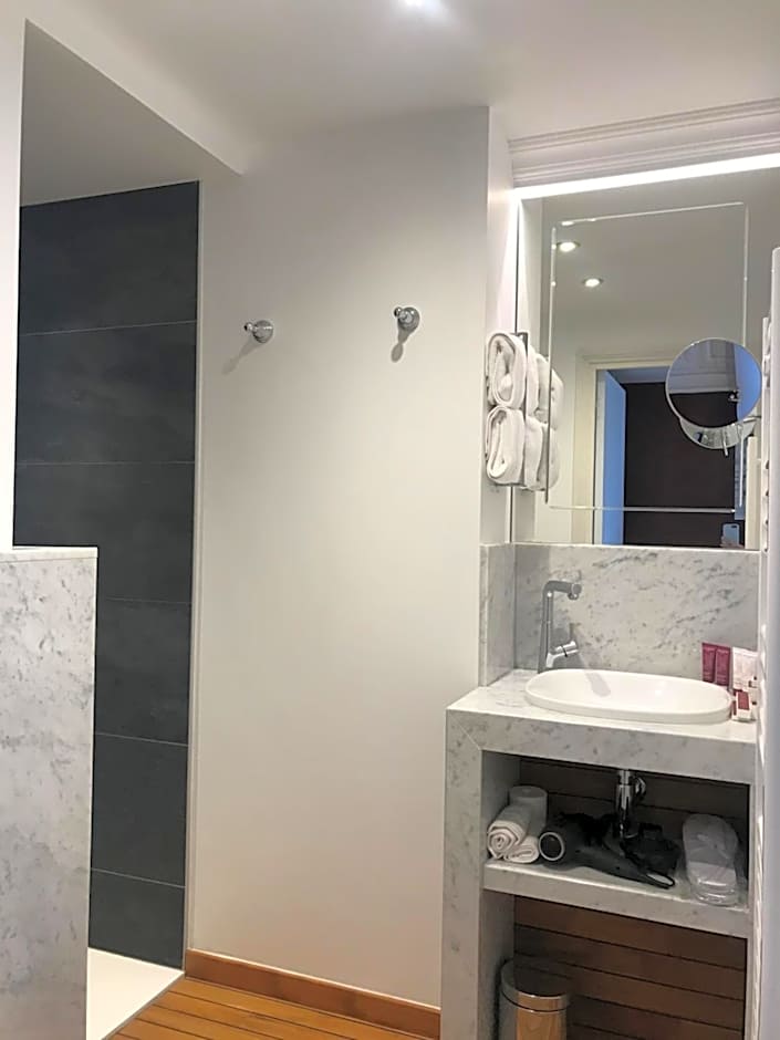 Hôtel Merveilleux Côté Mer