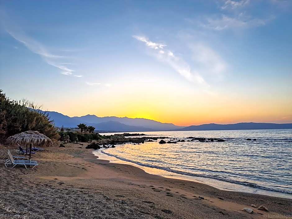 Kanakis Blue Beach Apartments