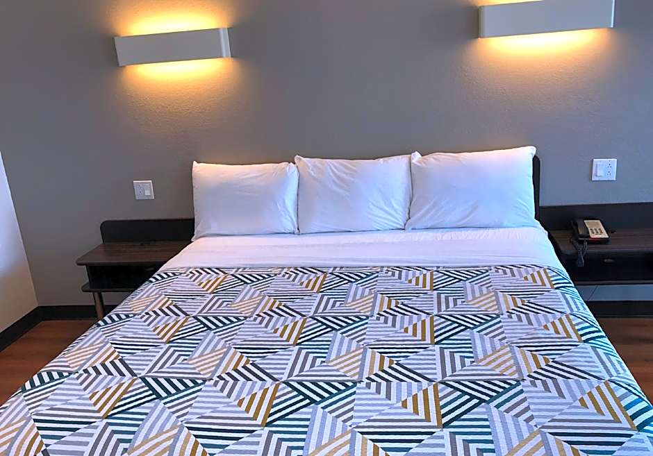 Motel 6 Paris