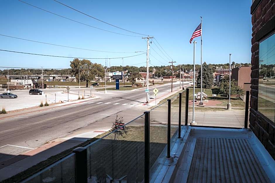 Cobblestone Hotel & Suites - Ottumwa