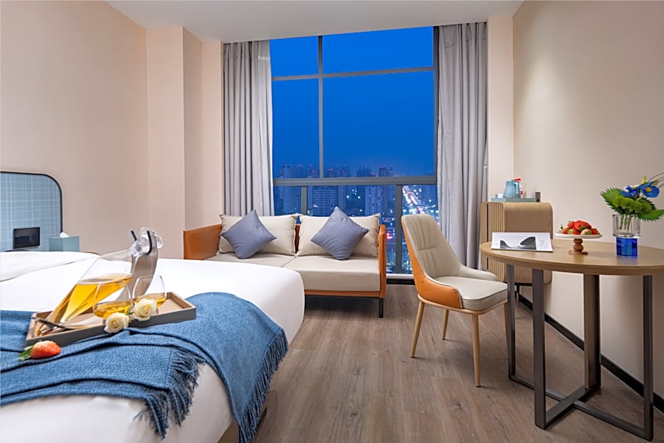 Echarm Hotel Nanchang West Station North Square Provincial Maternity and Child Hospital