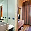 M7 Contemporary Apartments - My Extra Home