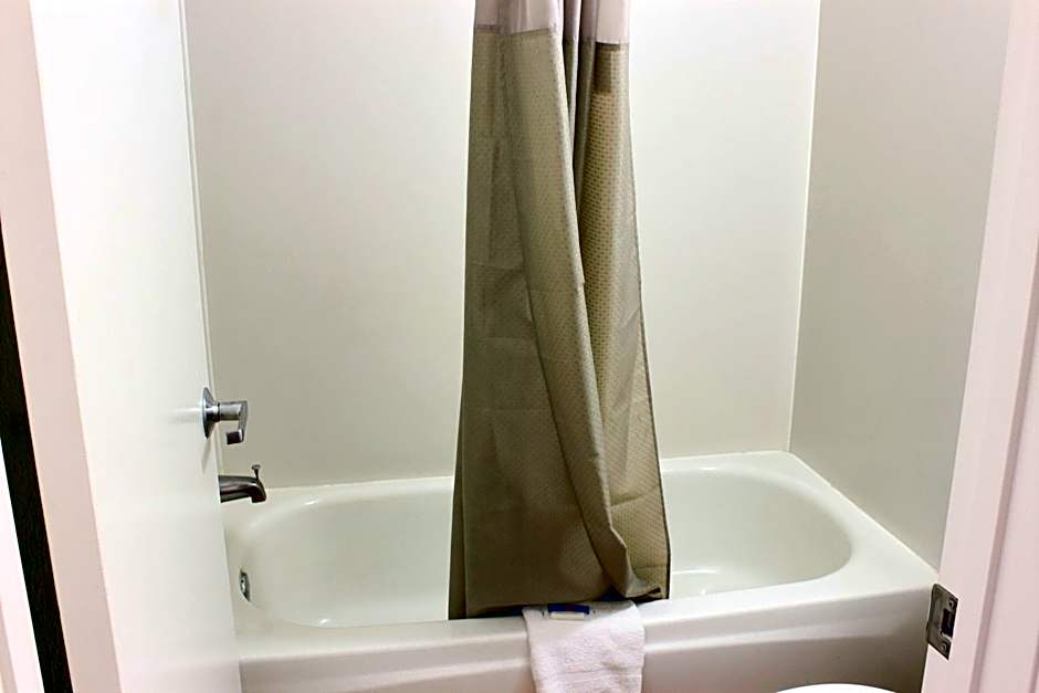 Motel 6-Coalinga, CA - East