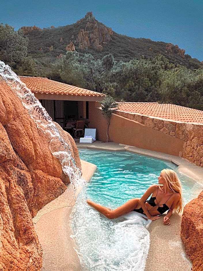 Costa Paradiso Resort