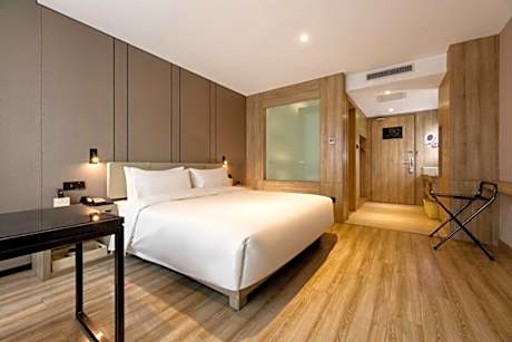 Executive room, Guest room, 1 Queen