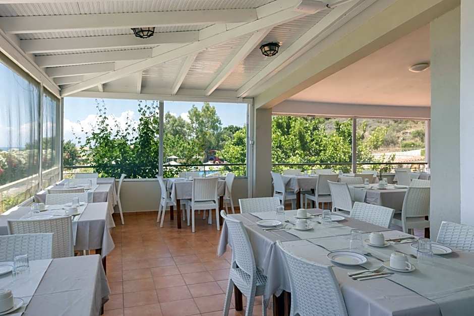 Porto Skala Hotel Village