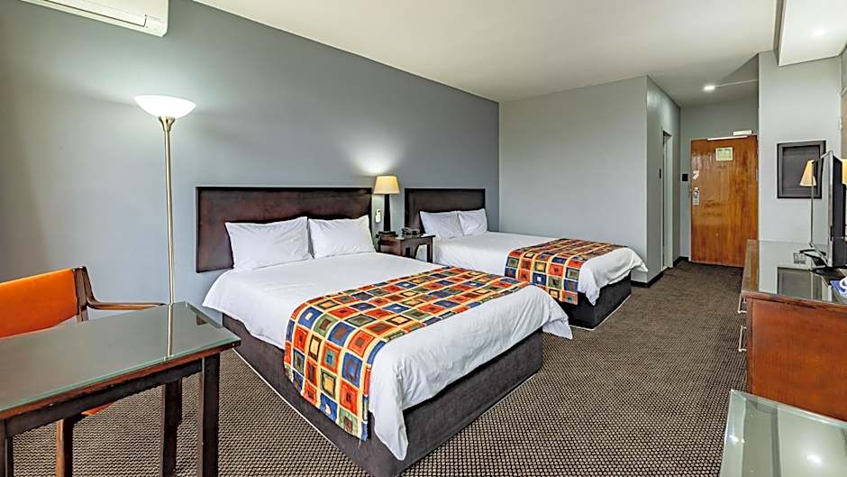 Foto 1 von 6 von 1 Double Bed or 2 Beds