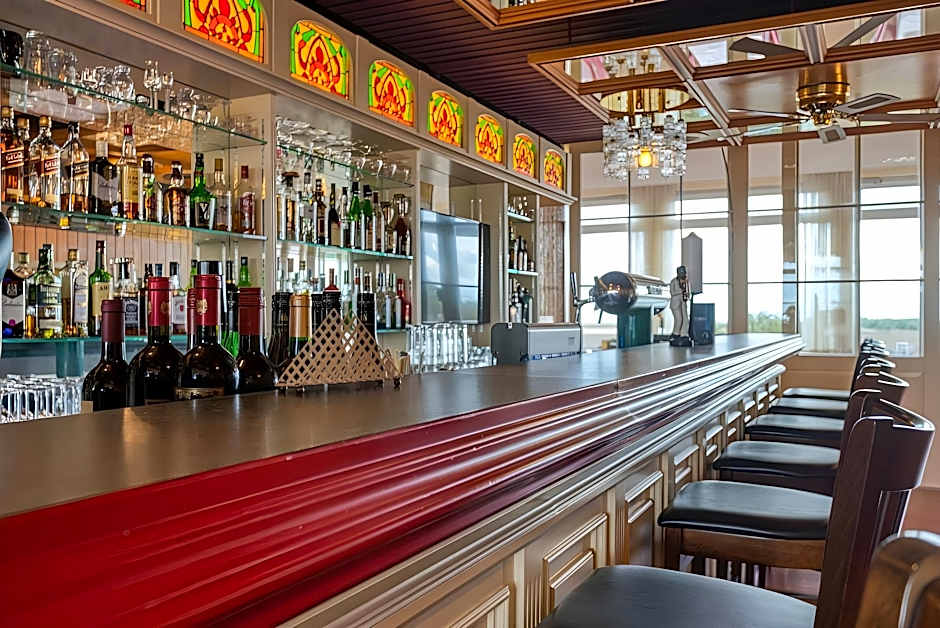 FF&E Hotel Dania