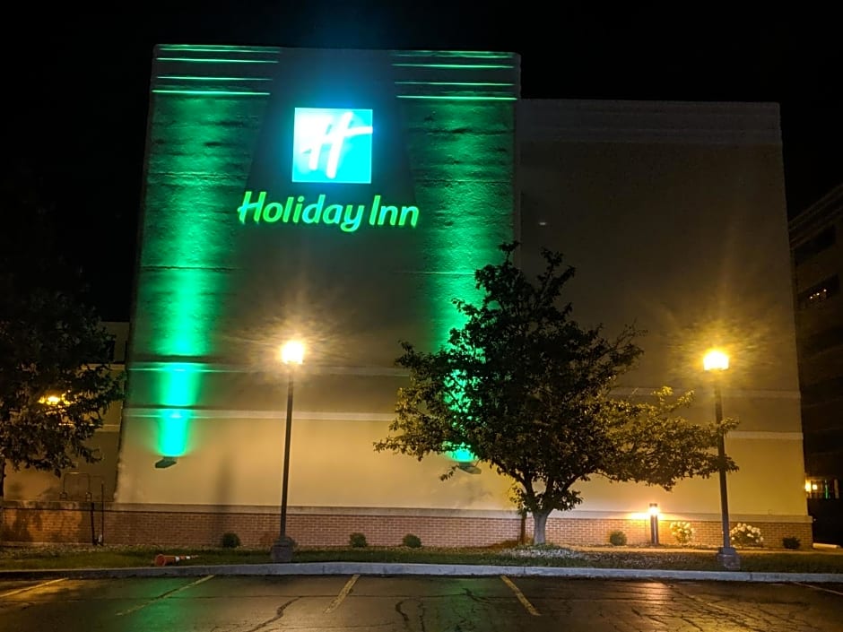 Holiday Inn Champaign, an IHG Hotel