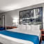 Days Inn & Suites by Wyndham Flagstaff I-40