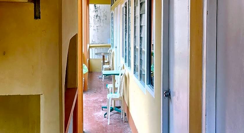 RedDoorz Syariah Near Pelabuhan Sri Bintan Pura Tanjungpinang