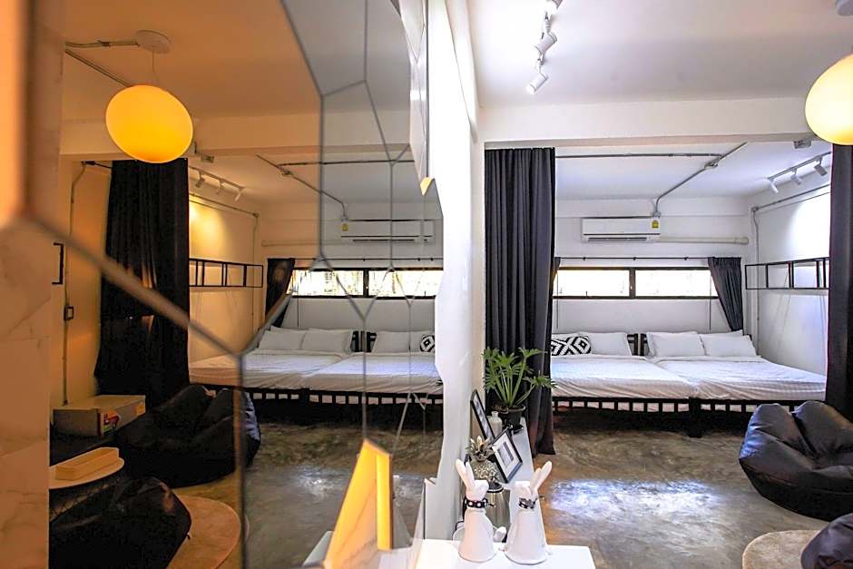 Siam Nitra Boutique Hotel