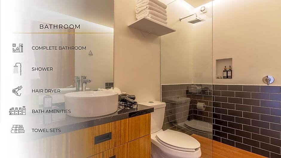 Zielo 1Bdrm 1bath fits 6 AC Rooftop views