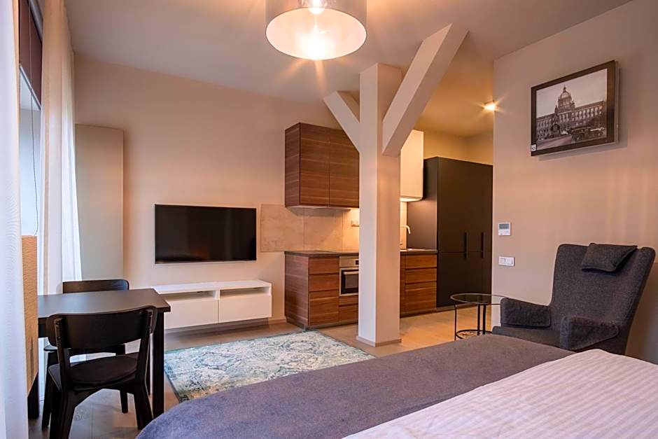 Aparthotel Rimska 14