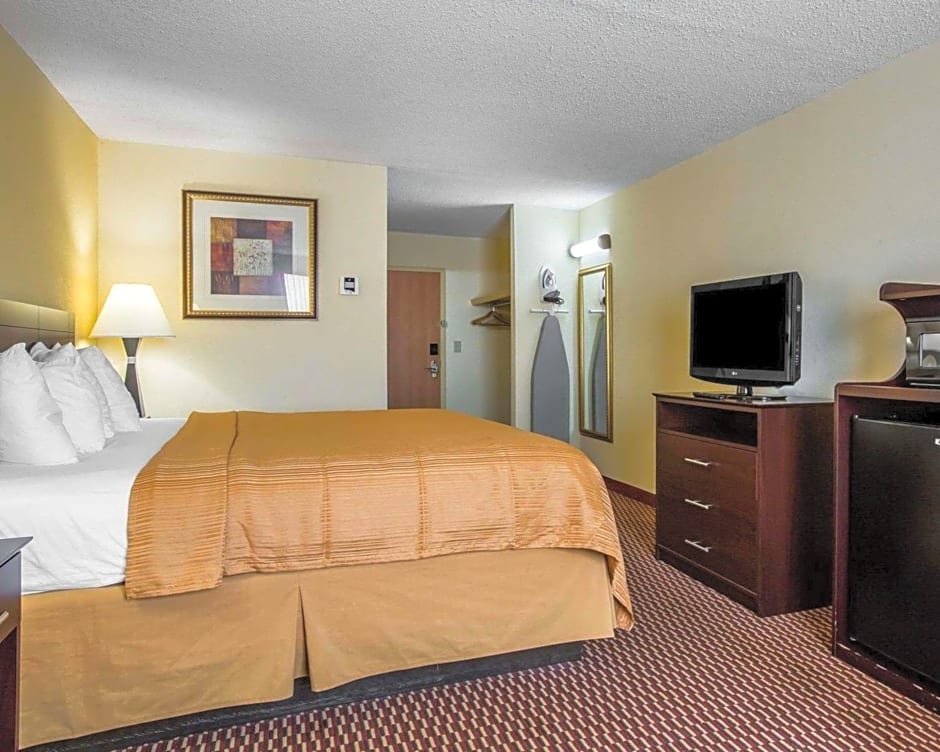 Quality Inn and Suites Kingston