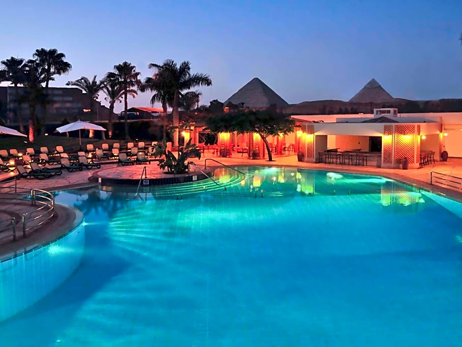 Отель Mercure Cairo le Sphinx