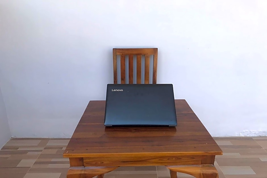 OYO 92603 Lidya Homestay