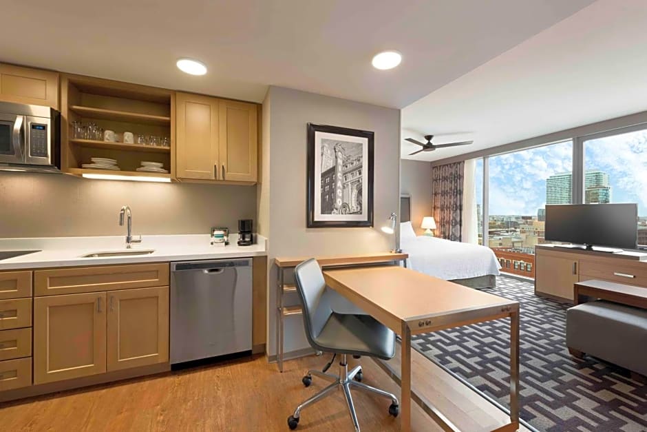 Homewood Suites by Hilton Chicago West Loop