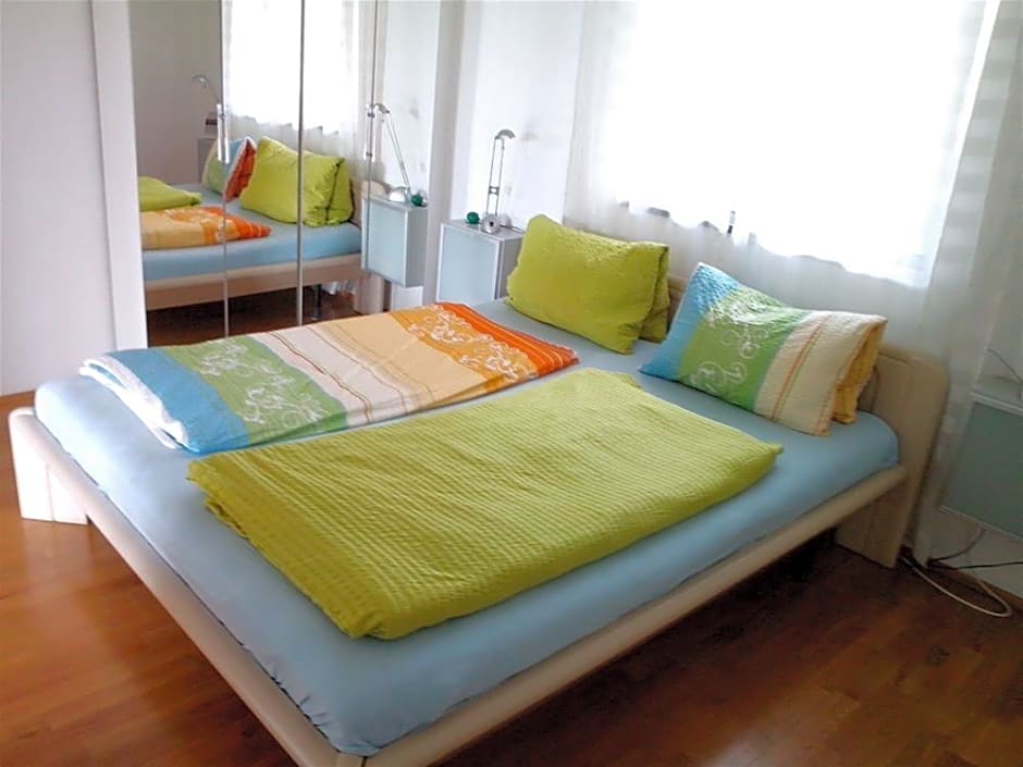 Geinberg Suites & Vianova  Center