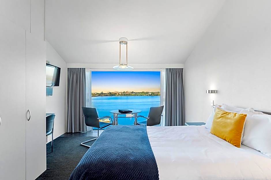 The Tauranga on the Waterfront