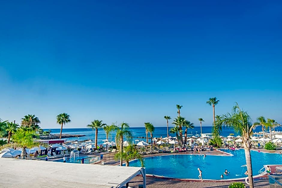 Marlita Beach Hotel Apartments