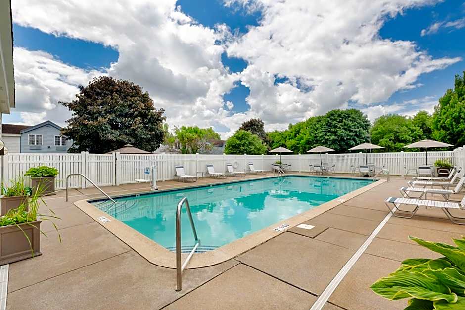 Best Western Hartford Hotel & Suites