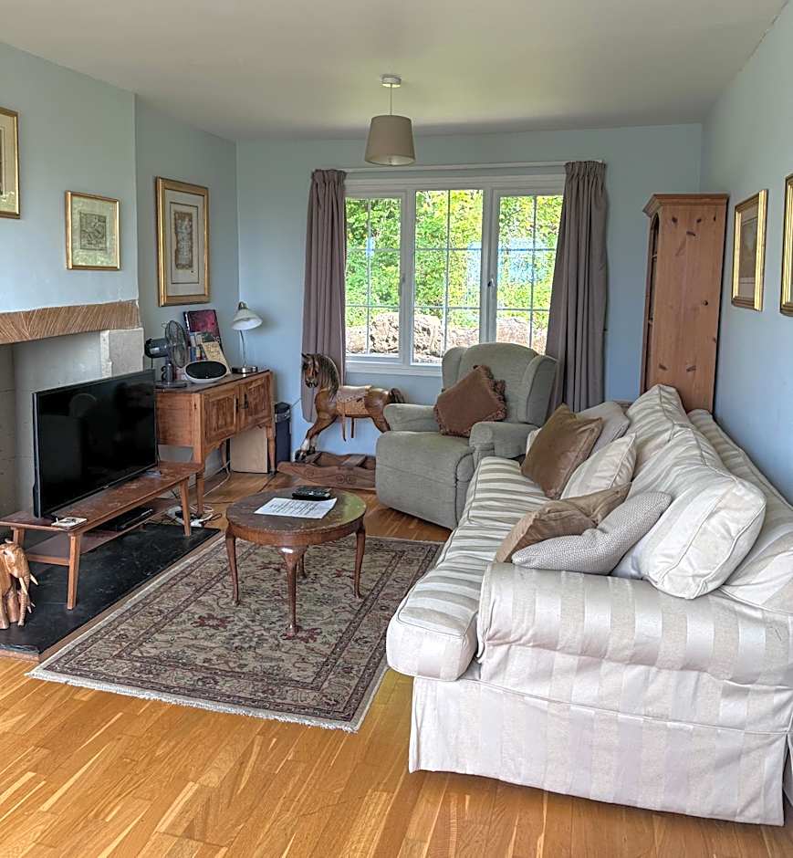 Spacious home in Bath, nature and city!