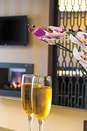 King Suite with Spa Bath