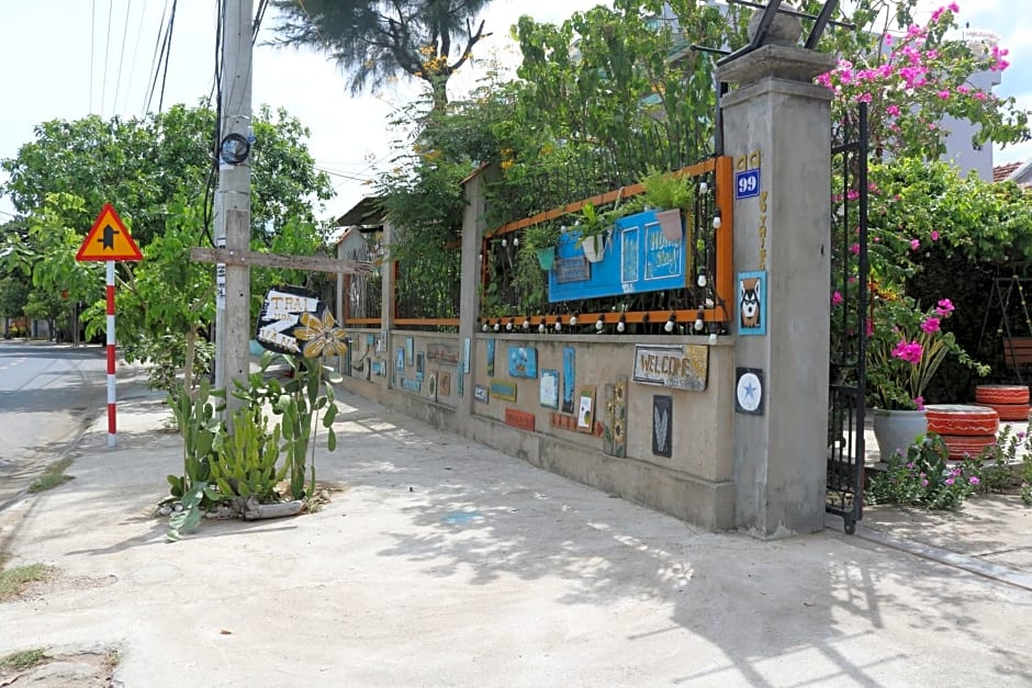 Trại Hoa Vàng Homestay at Tuy Hòa Phú Yên