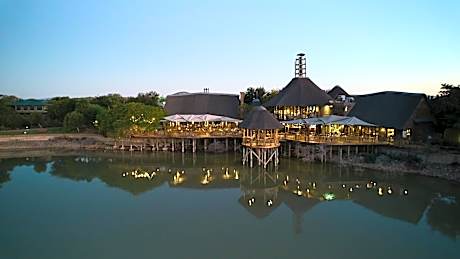 Buffelsdrift Game Lodge