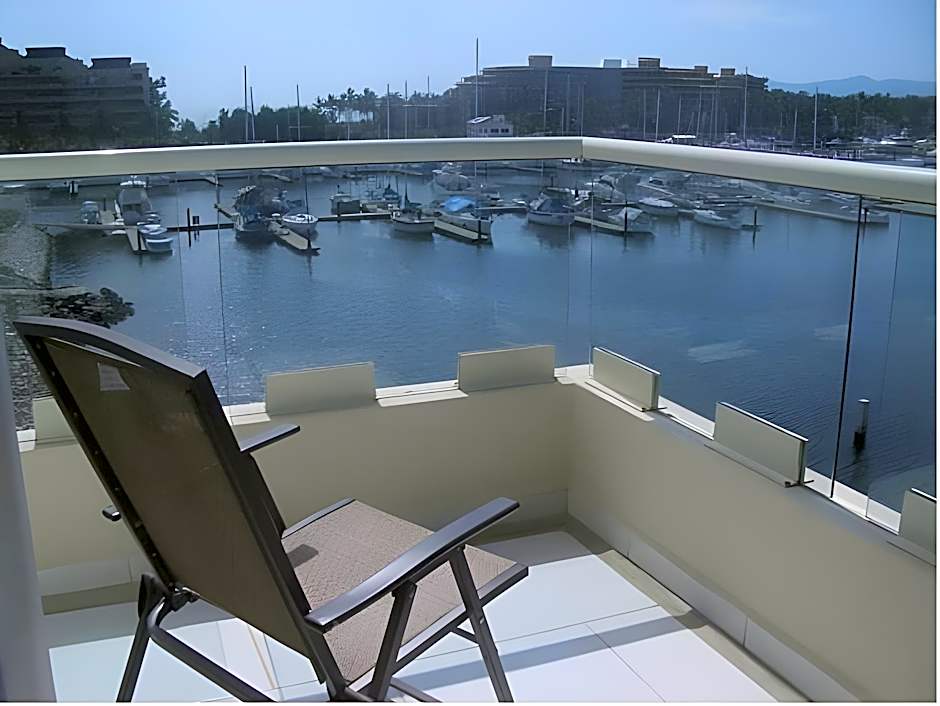 Marina Banderas Suites Hotel Boutique