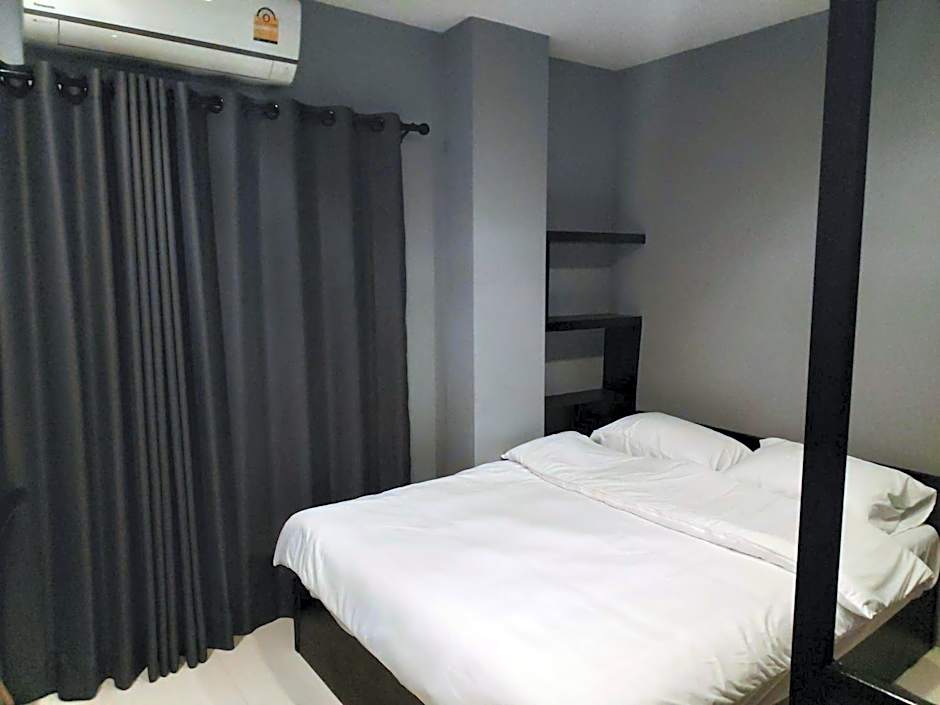 Ratch66 Huai Khwang MRT