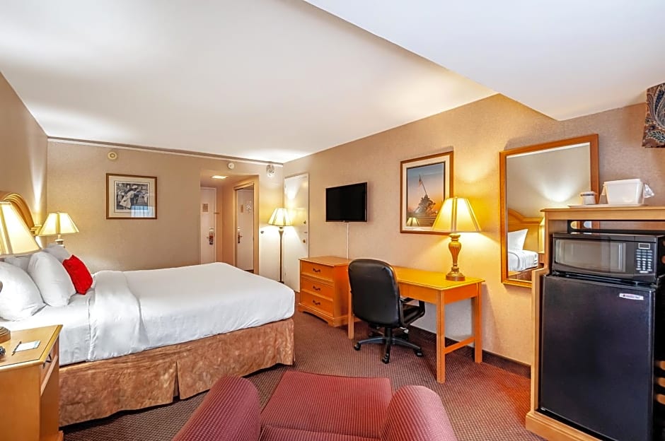 Red Lion Hotel Rosslyn Iwo Jima – Arlington, VA