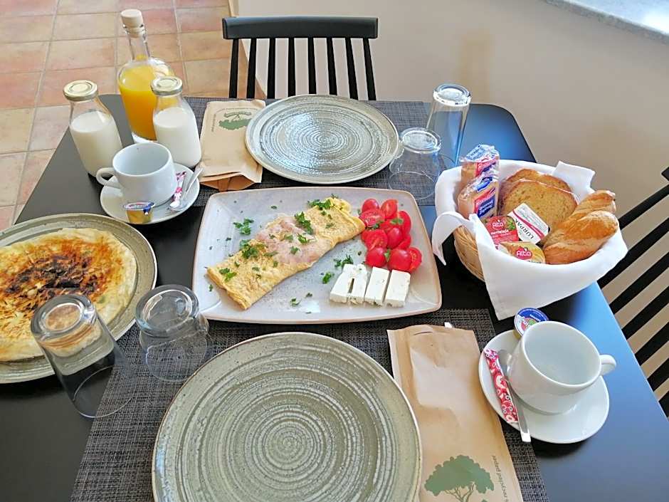 Elanthi Village Apartments