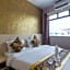 Top Garden Hotel